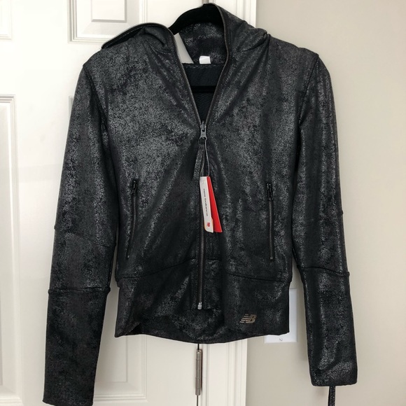 New Balance Jackets & Blazers - 💥NEW BALANCE JACKET💥